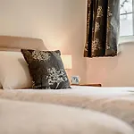 2 Bed In Oc-sz116 Hébergement de vacances