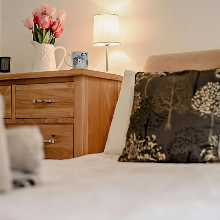 2 Bed In Sz116 Holiday home *